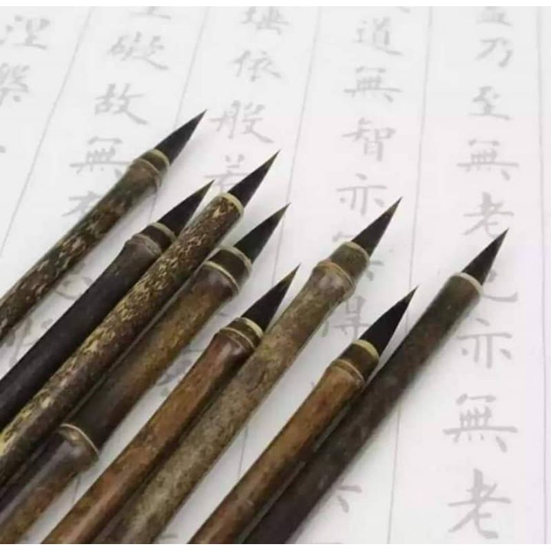 Bút cán đốt trúc